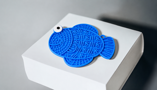TAPIS DE LÉCHAGE RAFRAÎCHISSANT POUR CHIEN